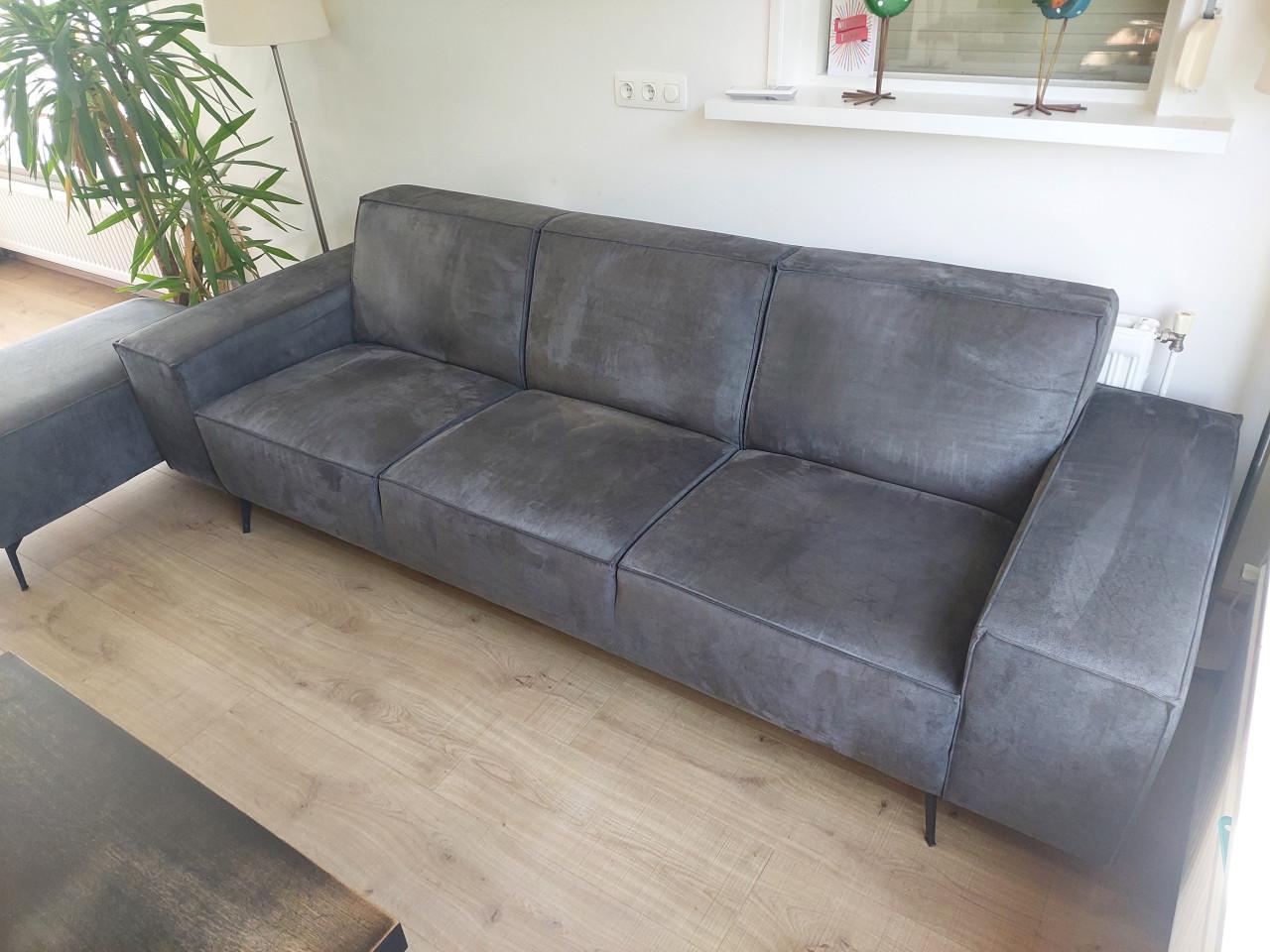 3 / 3.5 zits bank van Montel