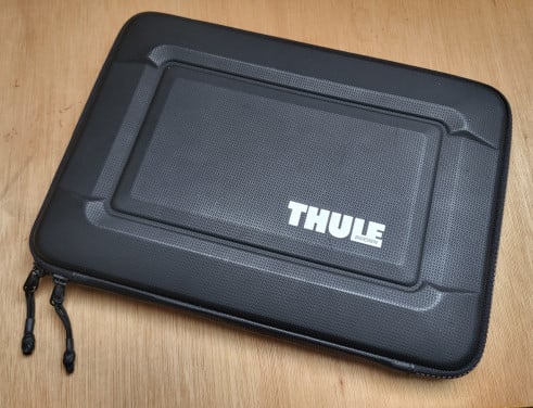 Laptoptas sleeve cover Thule voor kleine laptop