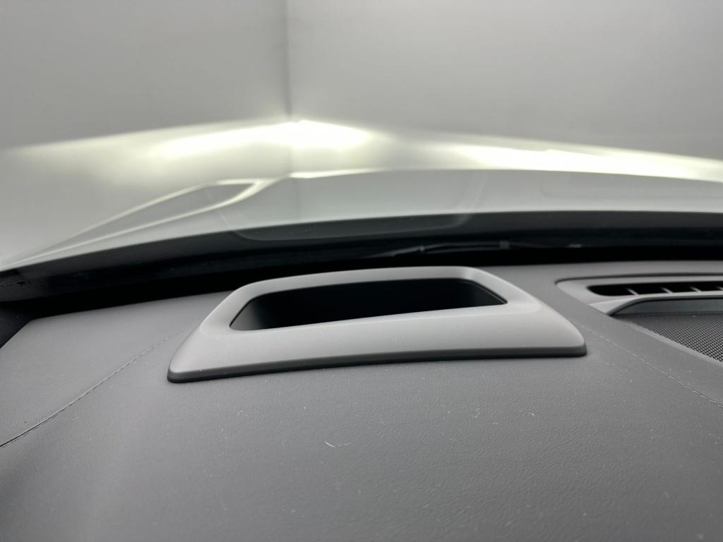 Volvo XC90 ultra bright recharge plug-in hybrid awd