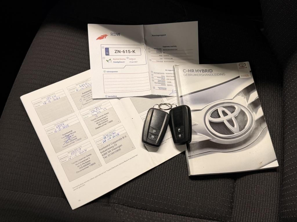 Toyota C-hr 1.8 hybrid style