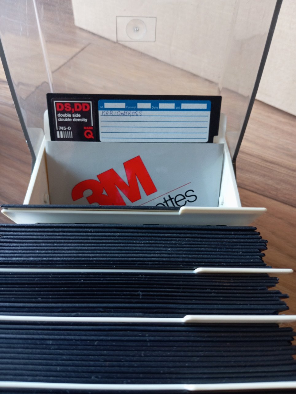 Commodor 64+ datasette + toebehoren