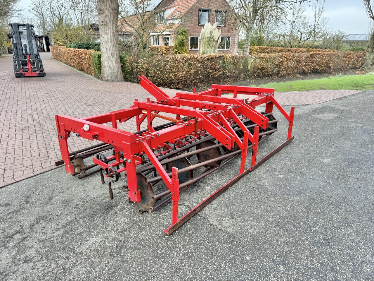 Front/achterbouw zaaibedbereider