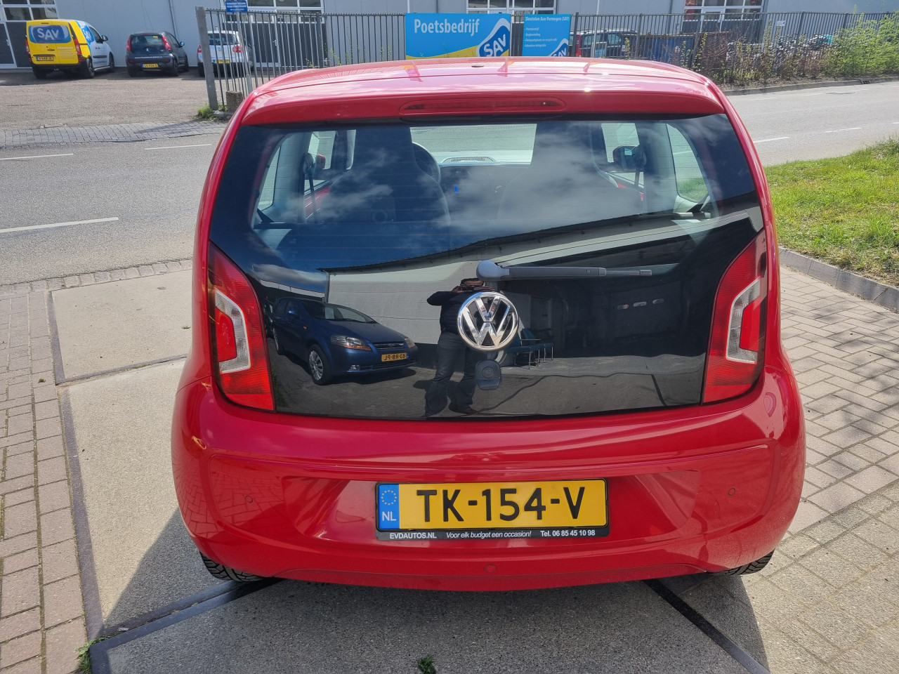 Volkswagen Up! 1.0 take up! BlueMotion | 121.259 KM | Cruise control!