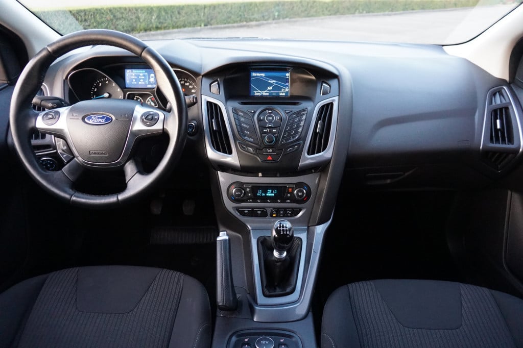 Ford Focus wagon 1.0 ecoboost edition plus climate / navi / cruise / elektr
