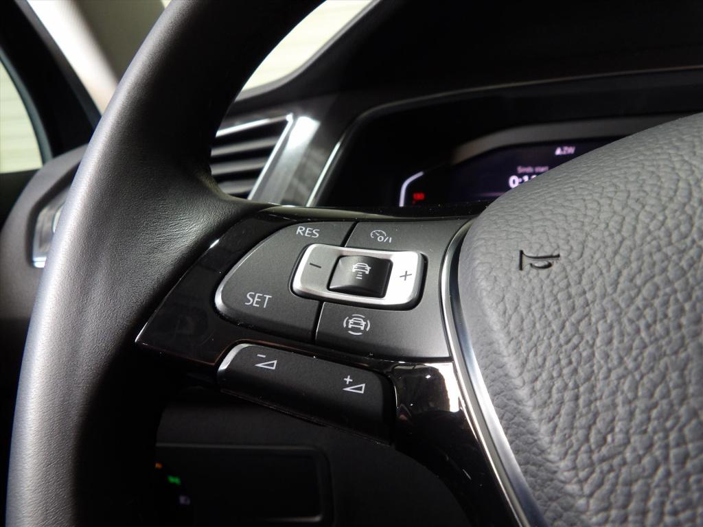 Volkswagen Tiguan Allspace 1.5 tsi act 150pk dsg highline r-line 7-zits