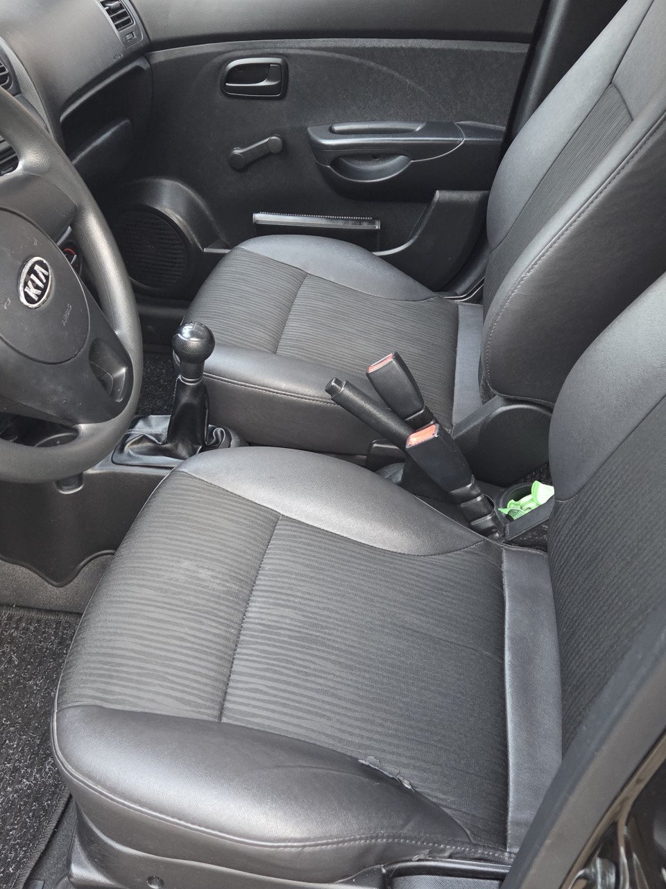 KIa Picanto hatchback 2011