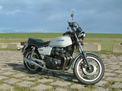 Honda CB 750 K  1981  perfecte staat voor een motor uit die tijd