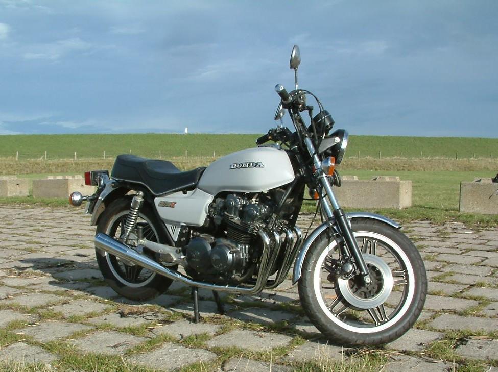 Honda CB 750 K  1981  perfecte staat voor een motor uit die tijd