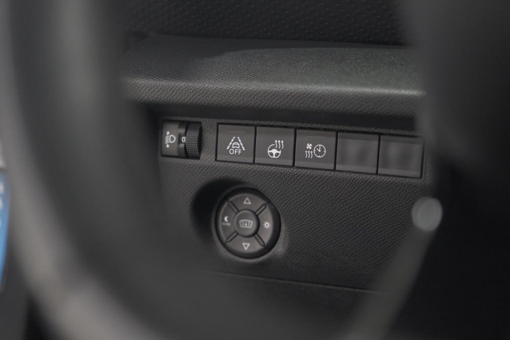 Citroen Ë-c4 shine 50 kwh | elektrisch panoramadak | camera | adaptieve cru