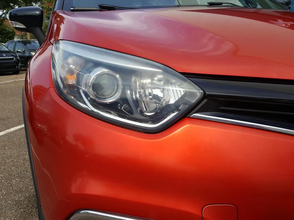 Renault Captur tce 120pk edc helly hansen | navigatie | trekhaak | bluetoot