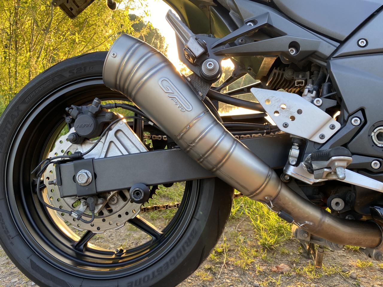 Kawasaki Z750 Black Edition ABS | Leovince | Veel extra’s
