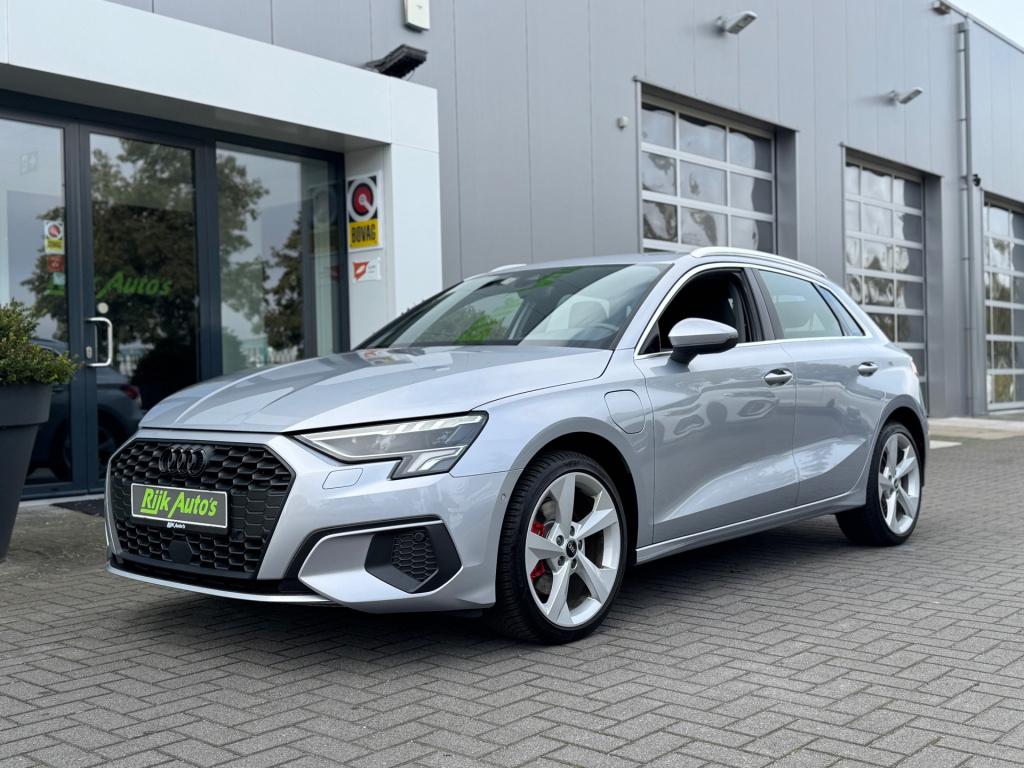 Audi A3 sportback 40 tfsi e advanced edition * matrix led * leder * camera