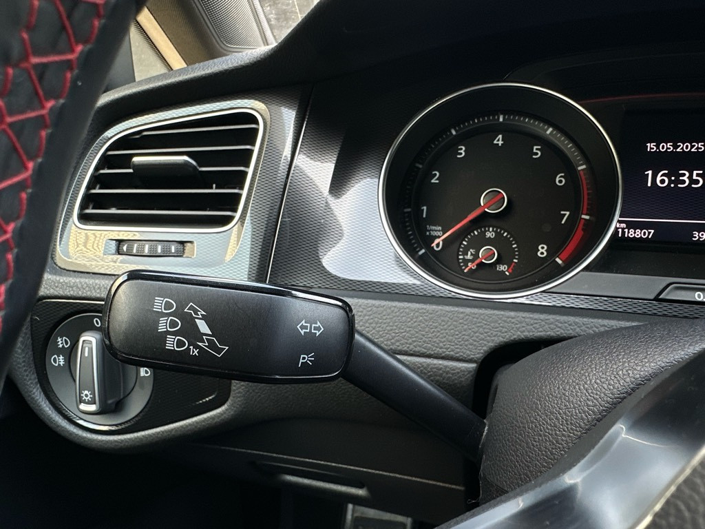 Volkswagen Golf 2.0 tsi gti performance pack