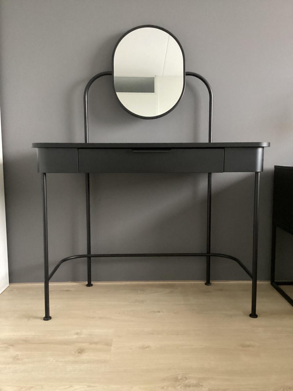 Make up / toilet tafel