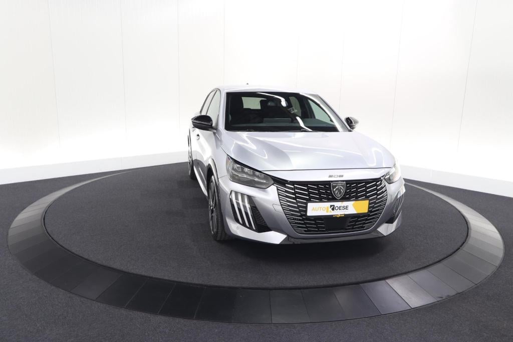 Peugeot 208 1.2 hybrid 145 e-dcs6 gt | alcantara pakket | camera | apple ca