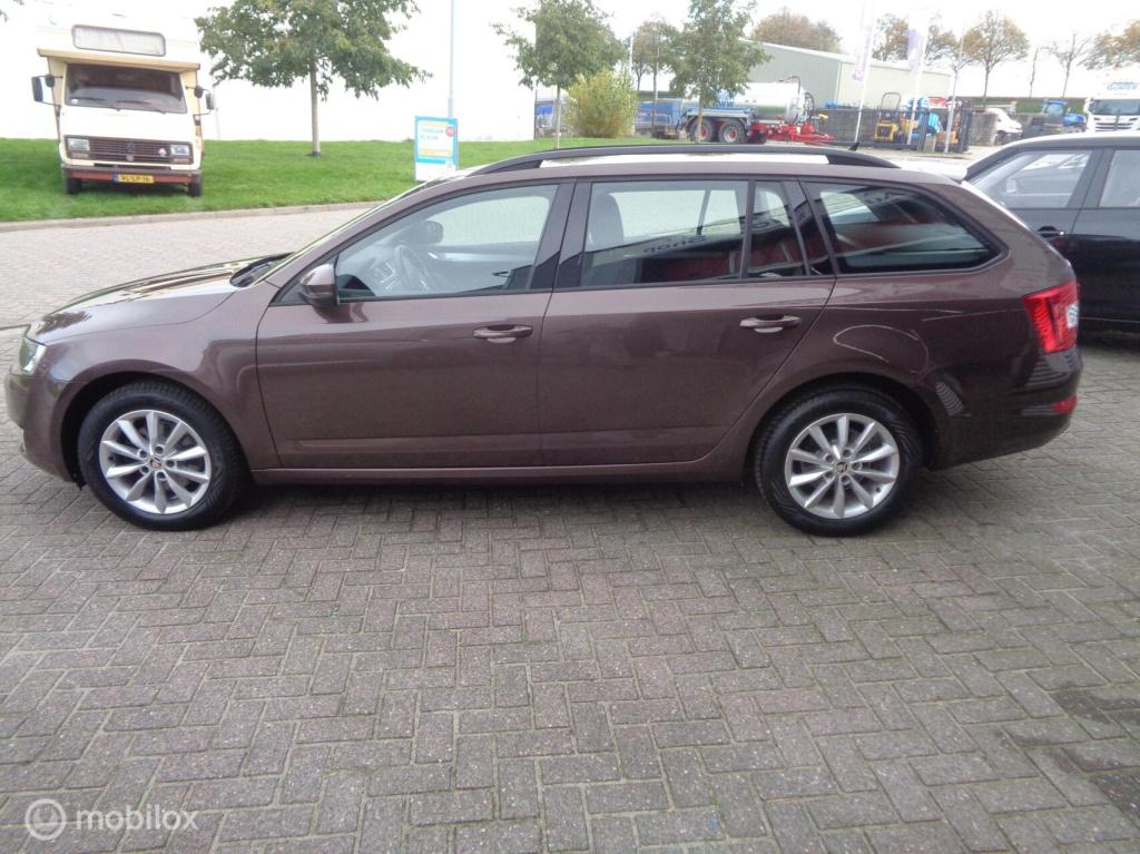 Skoda Octavia combi 1.2 tsi greentech ambition businessline/airco/ecc/pdc/c