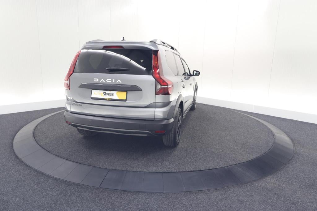 Dacia Jogger tce 100 eco-g expression | 7 zitplaatsen | camera | dodehoekde