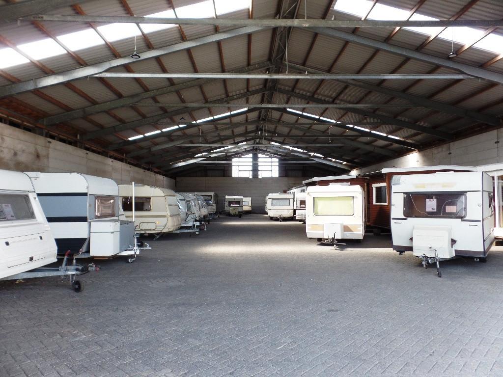Ruim aanbod tourcaravans met en zonder geldig kentekenbewijs te koop