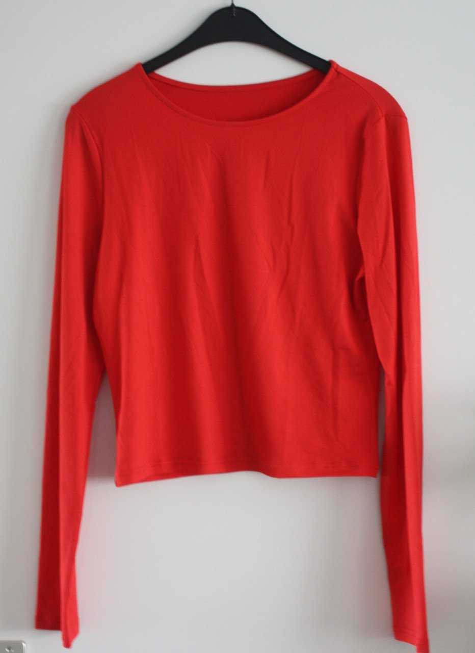 Rood truitje maat xl