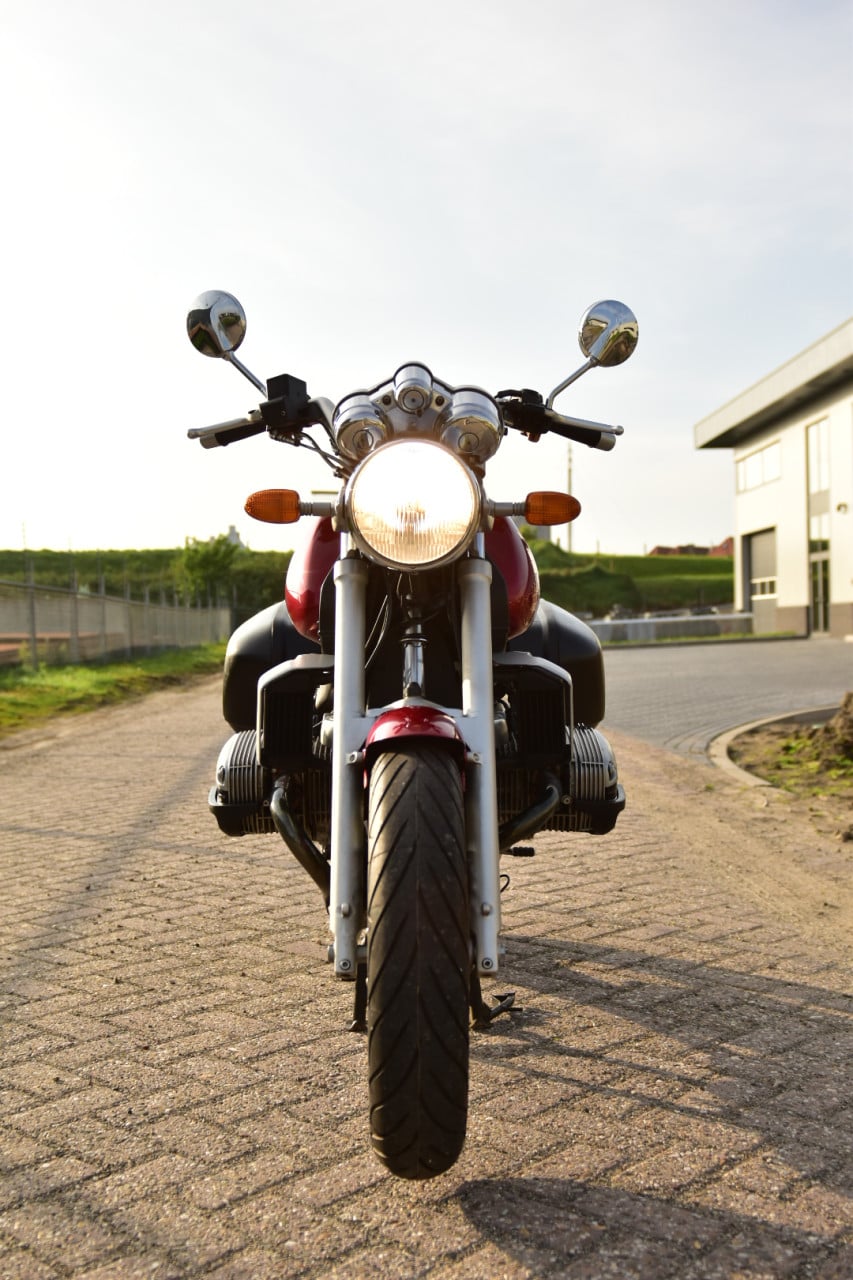 BMW R1100 R (2001)
