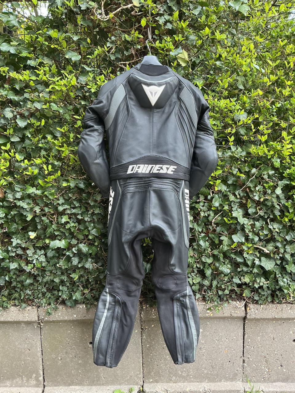Dainese 2 delig motorpak AVRO D1