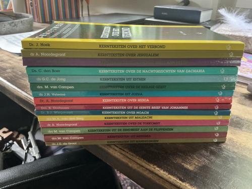 15 boeken Schriftwerk: kernteksten uit…