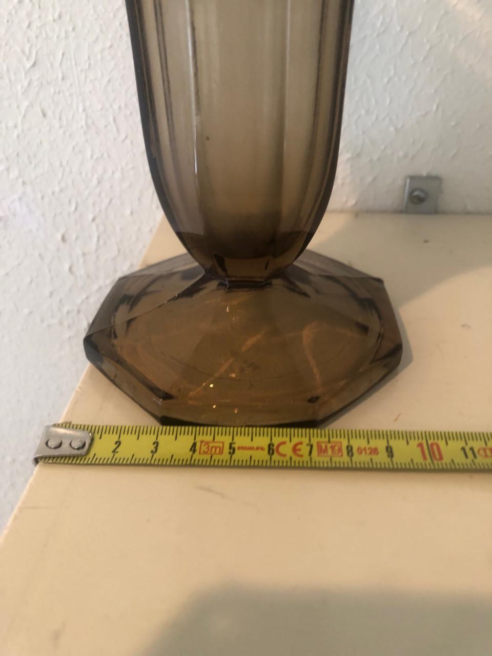 Mooie vintage glazen vaas in goede staat.