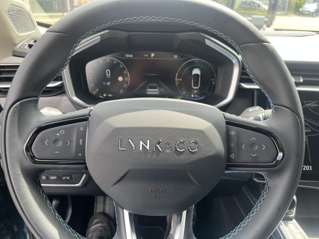 Lynk & Co 01 1.5 td 261 pk 360 camera panoramadak