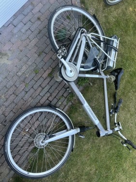 Ebike heren middenmotor voorvork kapot
