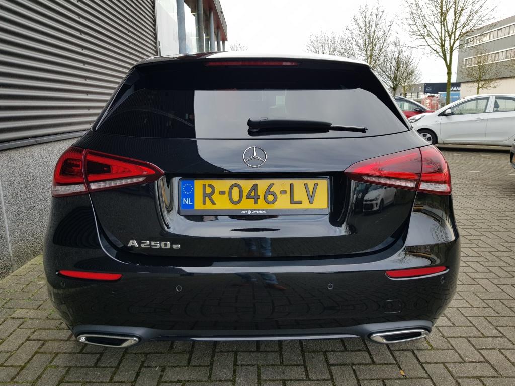 Mercedes-Benz A-Klasse 250e luxuryline plug-in-hybrid