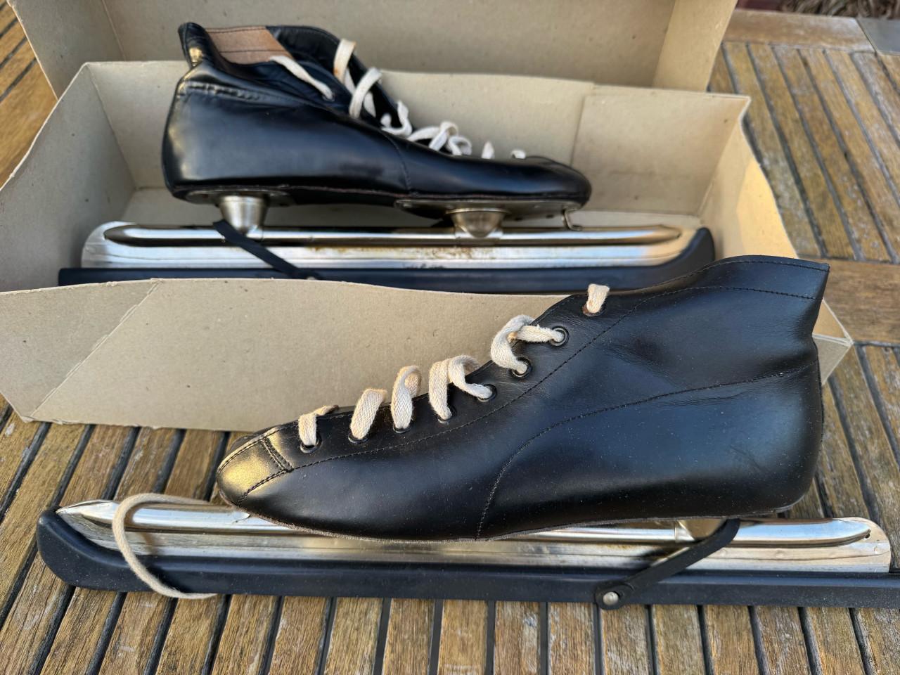 Toerschaatsen maat 42