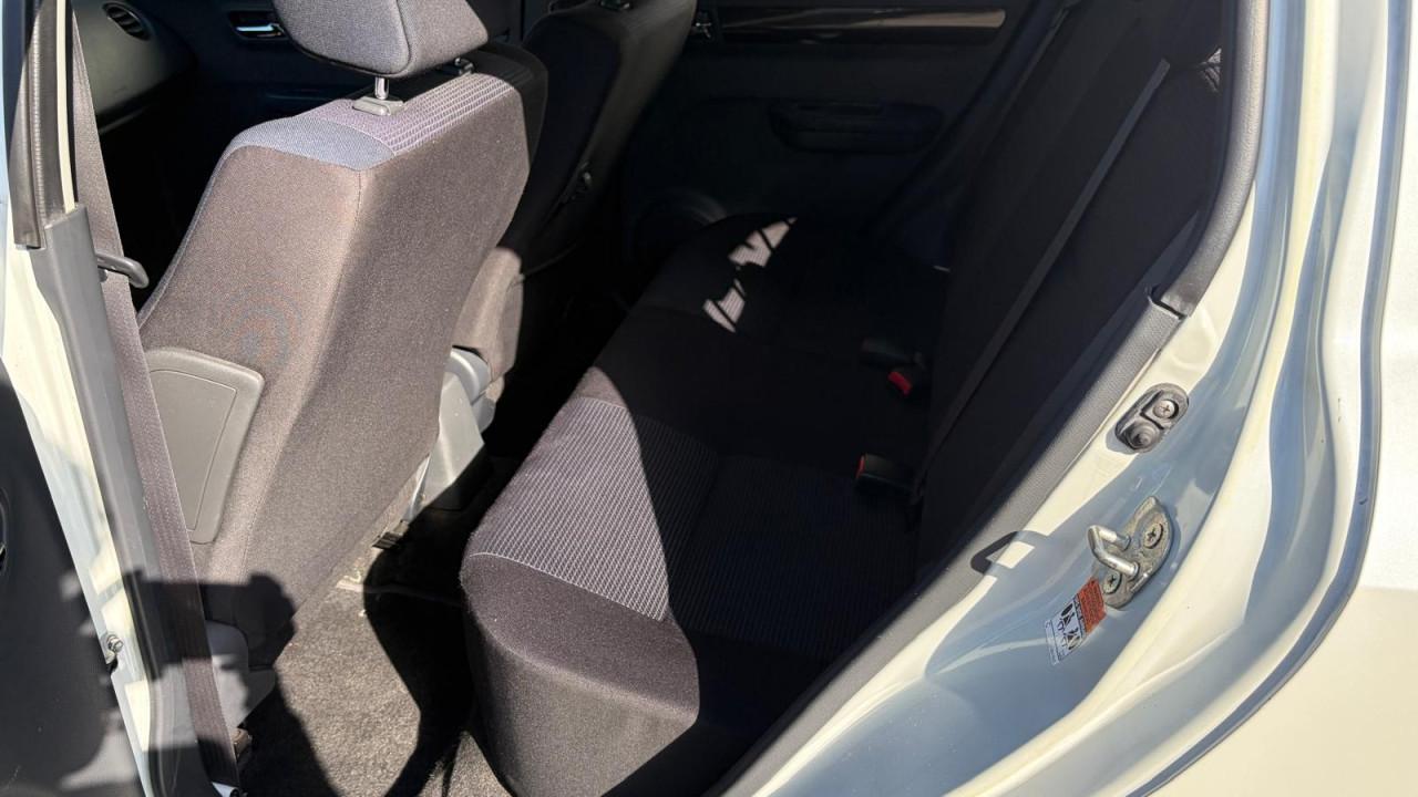 Suzuki Swift 1.3 Shogun / Airco / Trekhaak / Lichtmetaal