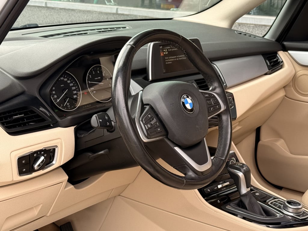BMW 2-serie active tourer 225xe iperformance centennial executive | pano | 