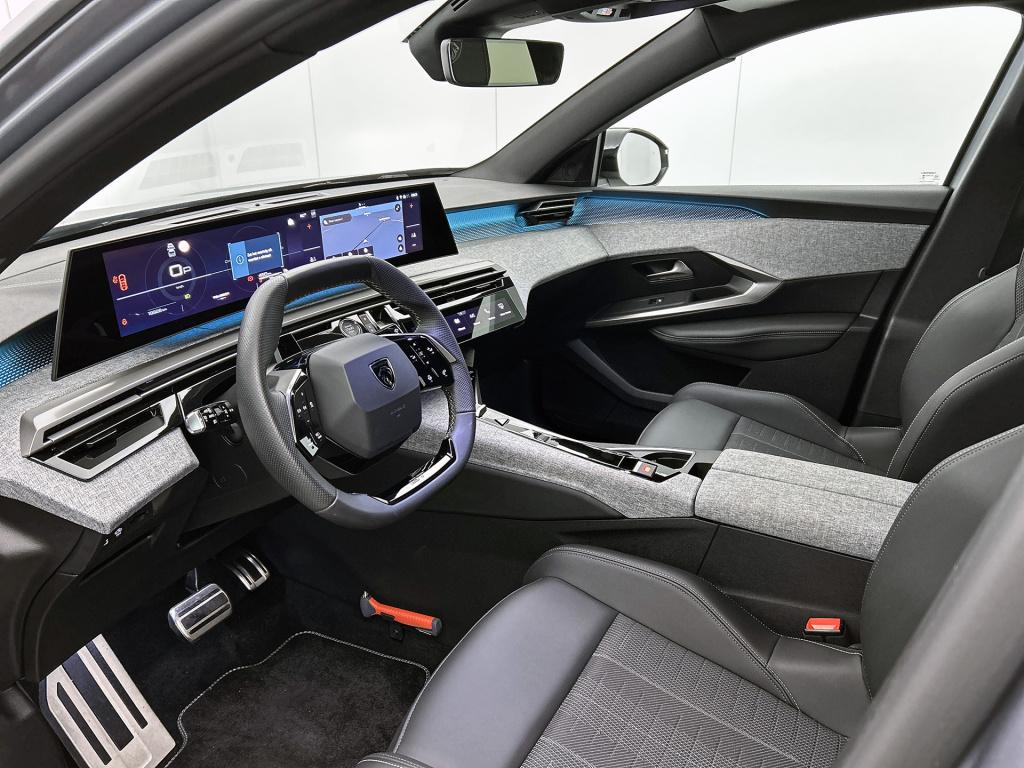 Peugeot 3008 hybrid 145pk automaat gt | rijklaar | stoelverwarming | elektr