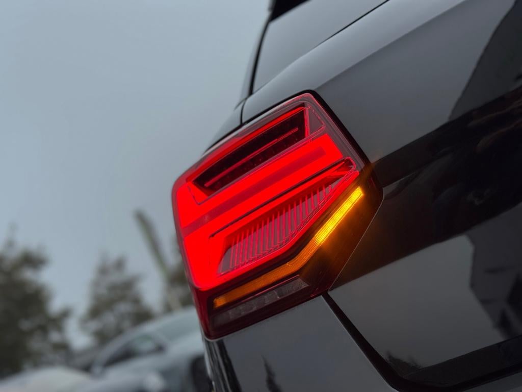 Audi Q2 35 tfsi sport * black pack * keyless * matrix led * stoelverwarming