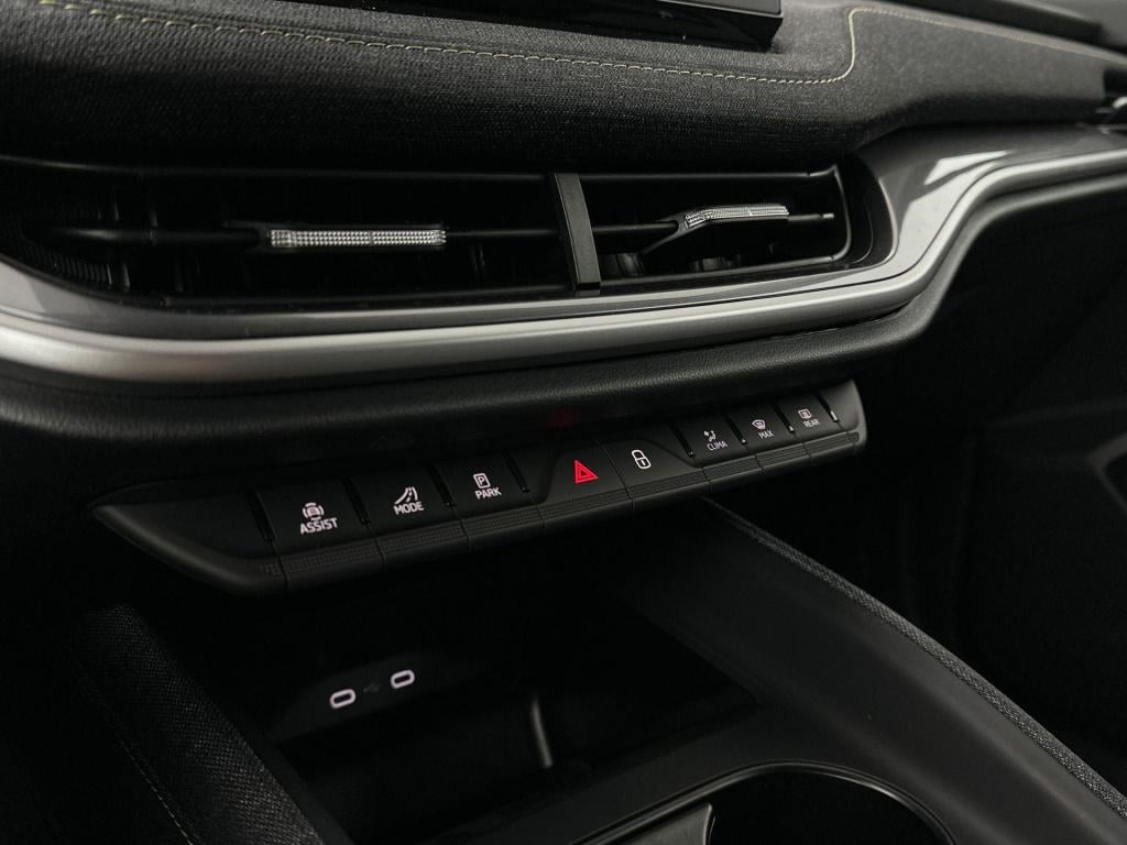 Skoda Elroq business edition tour elektromotor 150 kw / 204 pk