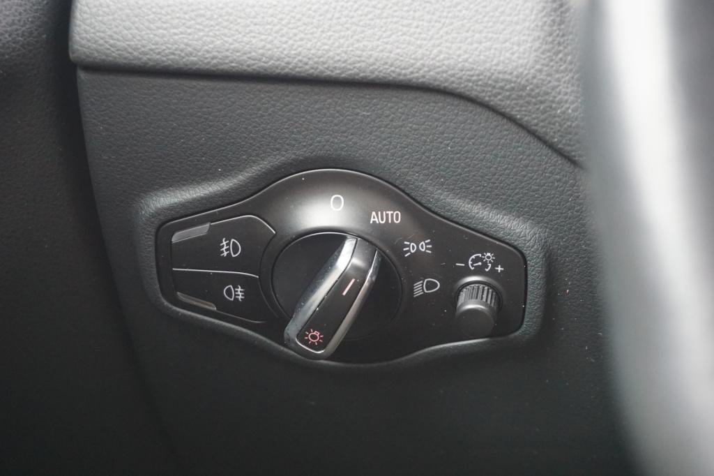 Audi Q5 2.0 tfsi quattro pro line plus automaat - climate / navi / cruise /
