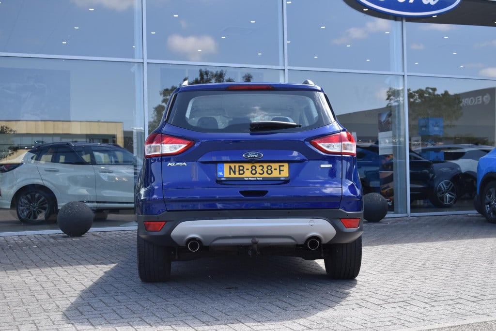 Ford Kuga 1.5 titanium | volledig dealer onderhouden | trekhaak | 1800kg tr