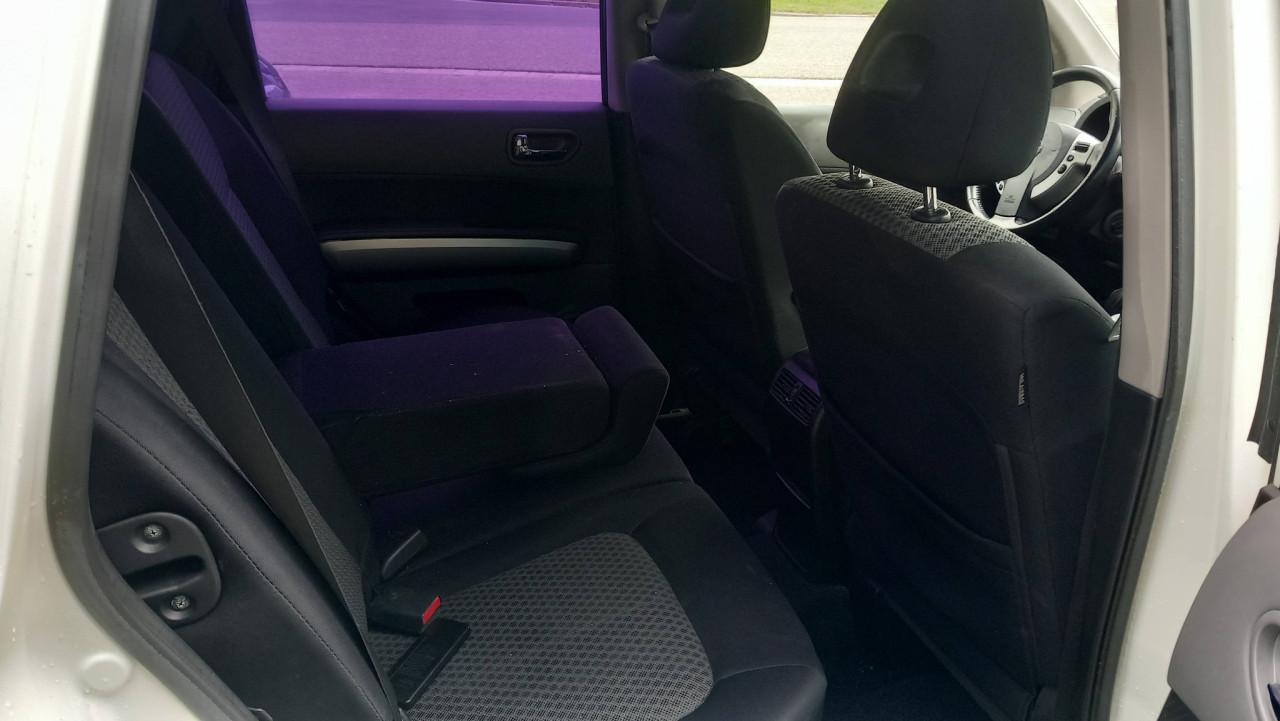 Nissan X-Trail 2.0 XE 4x4 5 drs bj:2008 airco lm-velgen