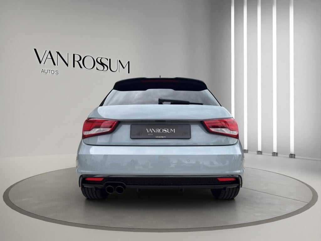 Audi A1 Sportback 1.4 tfsi advance sport pano | s-line | pano | stoelverw. 