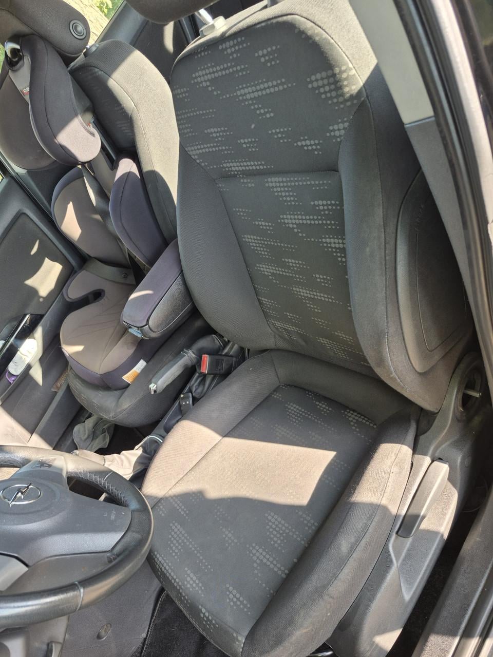Opel Corsa 1.3 Cdti Ecoflex 70KW 5D 2011 Zwart