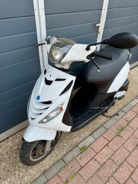 Piaggio zip 2010