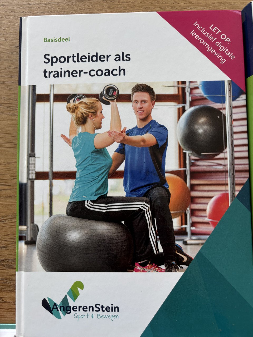 Boeken Cios coördinator buurt onderwijs en sport