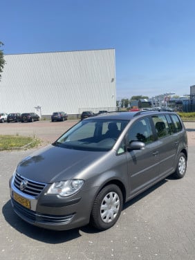 Volkswagen Touran 1.4 TSI 103KW 2008 Grijs | NAP | NIEUWE APK!