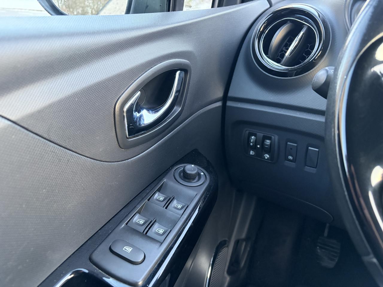 Renault Captur 0.9 TCe Dynamique Airco Navi Keyless LMV CCT ORG NL
