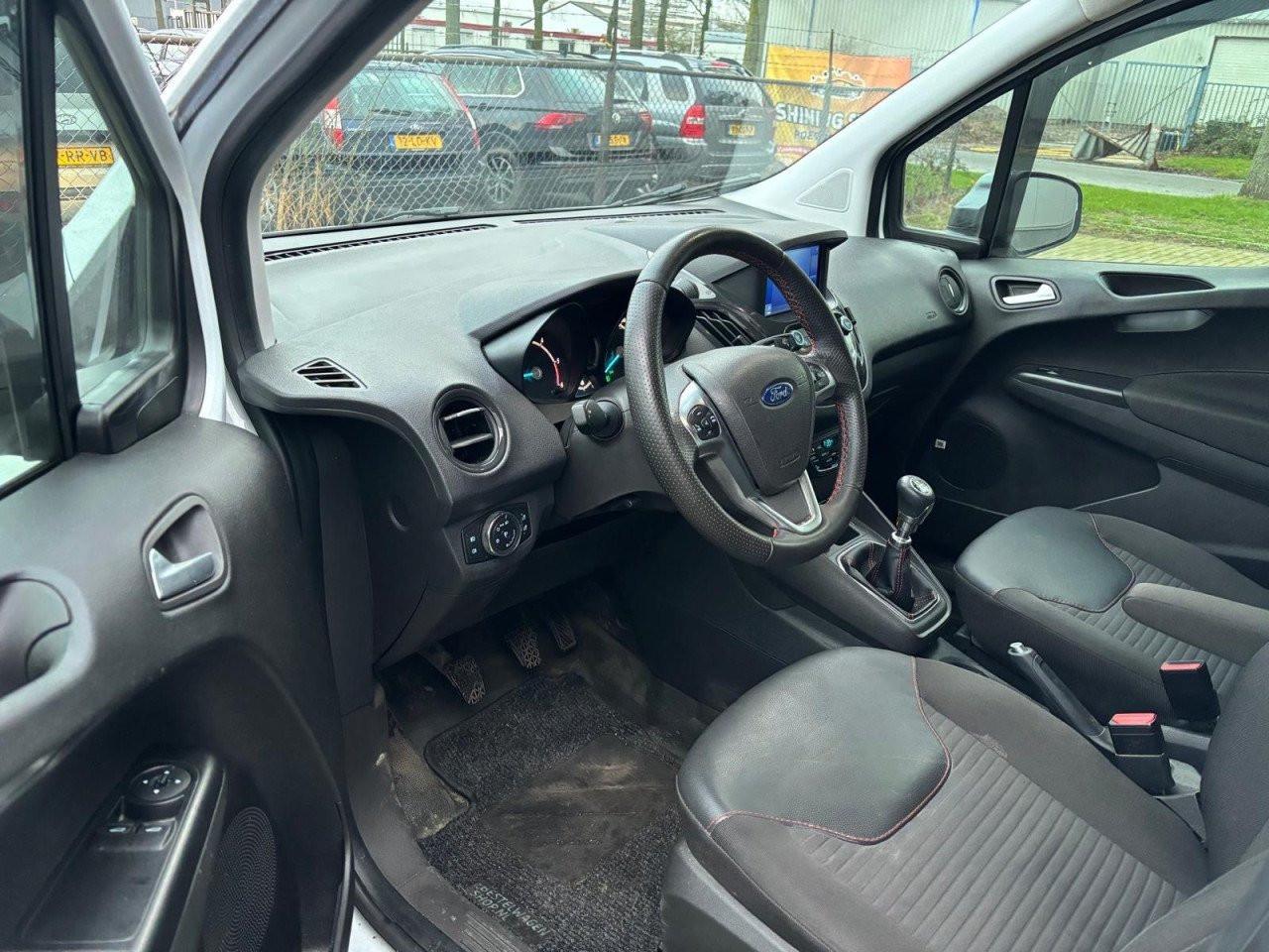 Ford Transit Courier 1.5 TDCI Limited Duratorq S&S BWJR 2021 VOL JAAR APK