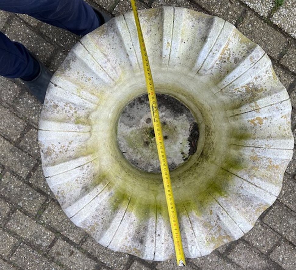 Brocante Betonnen Tuinvaas / bloempot