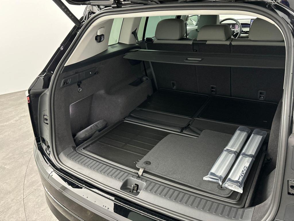 Skoda Peaq business edition elektromotor 210 kw / 286 pk suv