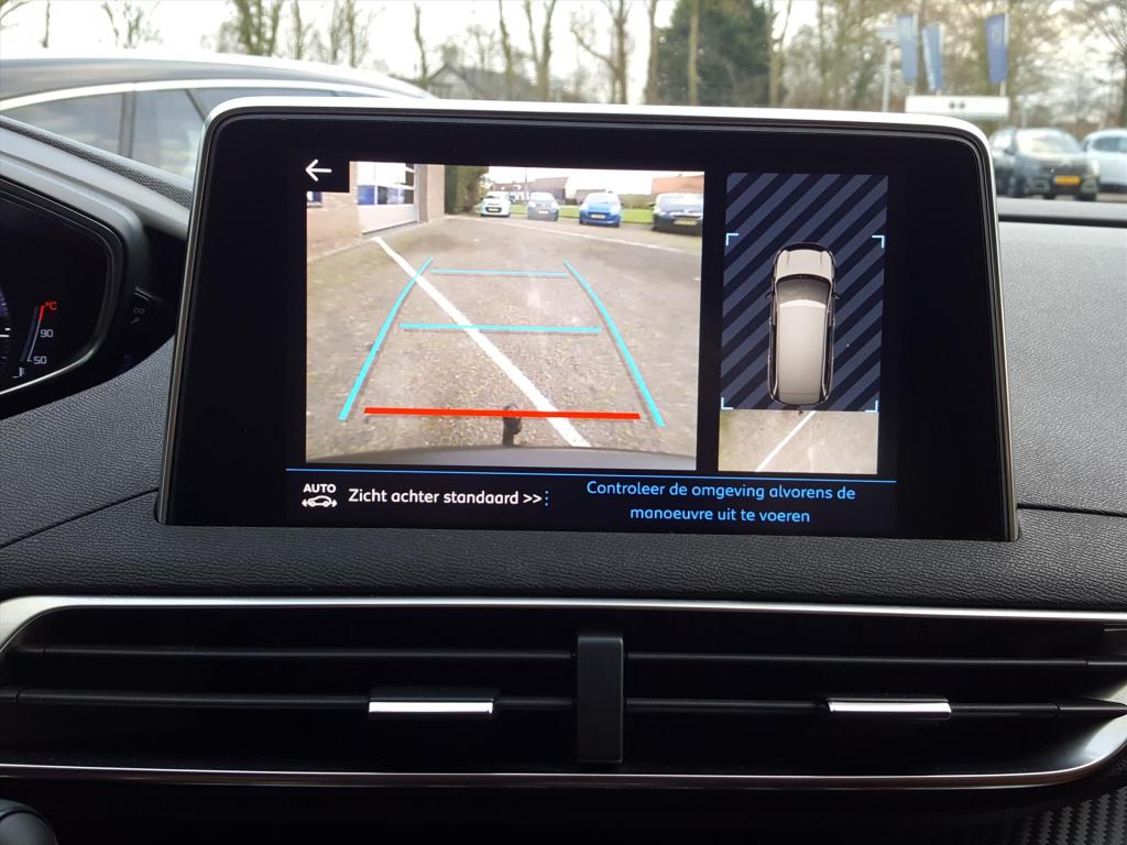 Peugeot 5008 blue l. executive 1.2pt-130pk (vol)automaat(eat8) 7-pers. | vo