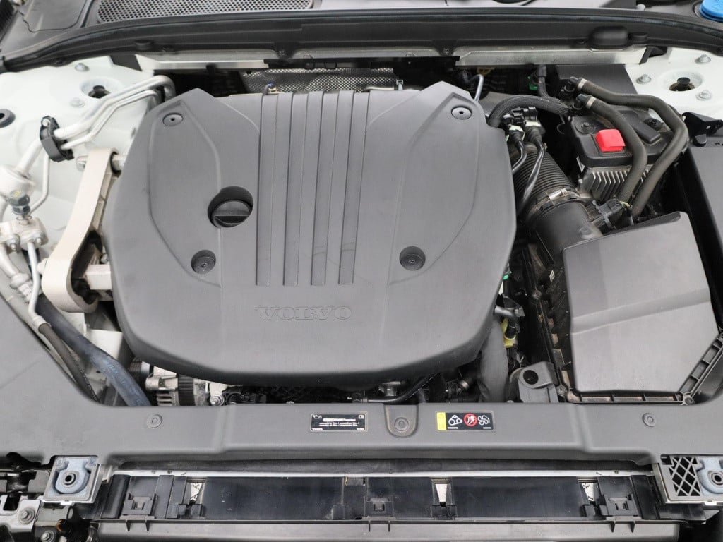 Volvo V60 2.0 b4 inscription | automaat | lmv | virtual cockpit | parkeer s